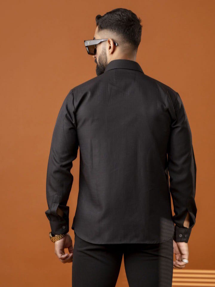 Streak Hawk Black Chain Up Flont Golden Embroidery Shirt